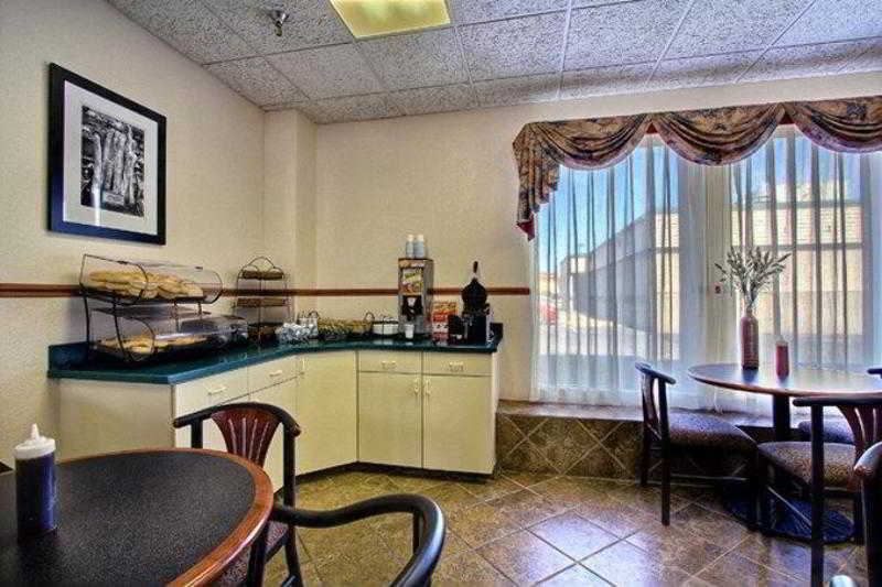 Days Inn & Suites By Wyndham Mt Pleasant Mount Pleasant Restaurant photo